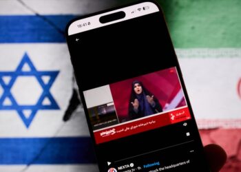Iran cutting off internet access to stop Israeli cyberattacks