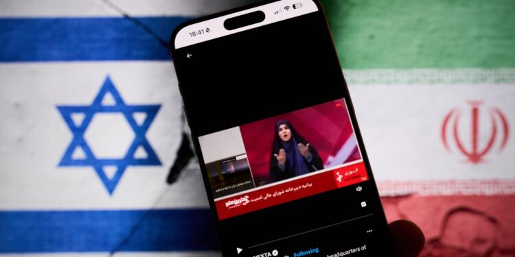 Iran cutting off internet access to stop Israeli cyberattacks