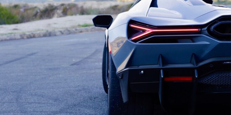 Lamborghini Revuelto review: perfect harmony