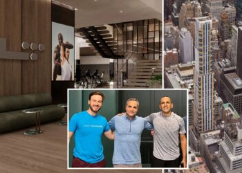 Life Time athletic club opening at 452 Fifth Ave.