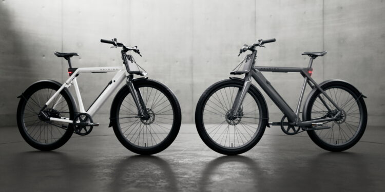 Available in two colors, one frame size, and a few options for front carry.