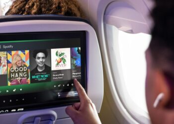 Spotify brings playlists, podcasts, and audiobooks to United flights