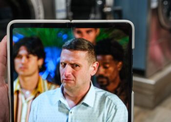 A Prime Day Lightning deal strikes hundreds off the Google Pixel Fold