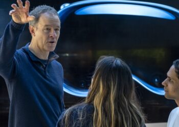 Apple COO Jeff Williams is retiring