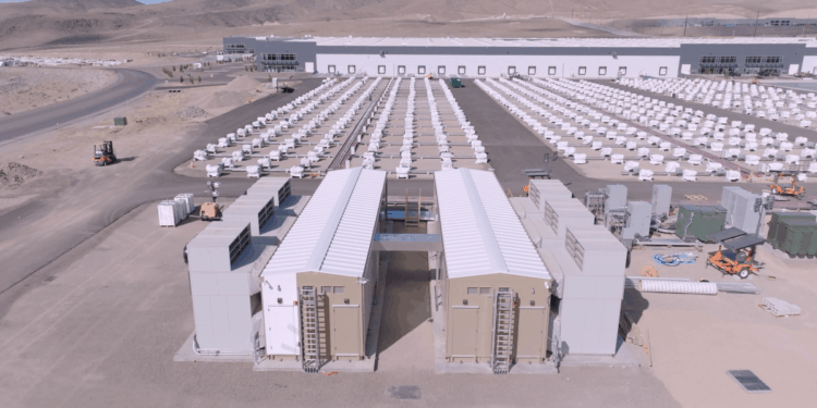 GM and Redwood teaming up to make batteries for energy storage