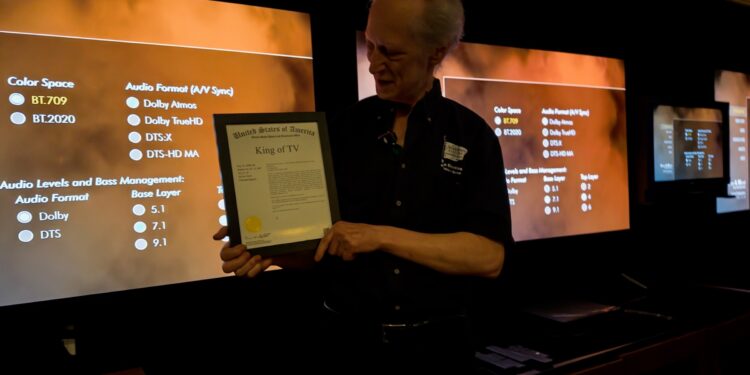 Value Electronics President Robert Zohn.