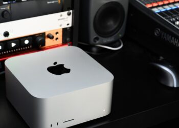 Is AppleCare One cheaper than AppleCare Plus? It depends