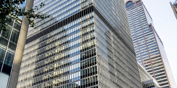 Building at 1285 Avenue of the Americas, Midtown Manhattan.