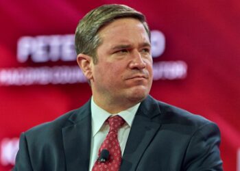 Missouri state AG investigating why AI chatbots don’t like Donald Trump