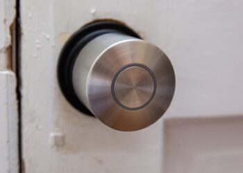 Nuki Smart Lock review: This retrofit smart lock gives your old deadbolt some key new features