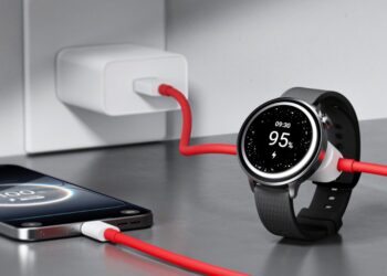 OnePlus’ 2-in-1 USB cable charges your phone and smartwatch