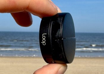 The Loop Micro is my new favorite bicycle phone mount