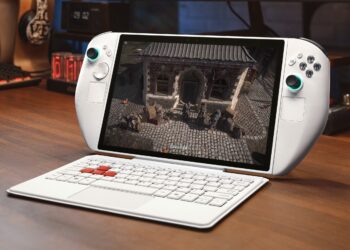 Abxylute will actually sell Intel and Tencent’s gigantic glasses-free 3D handheld