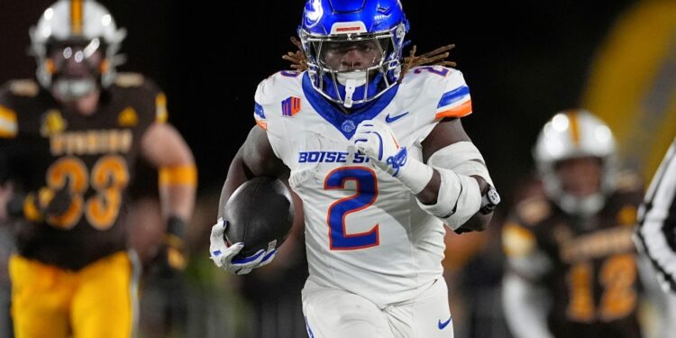 Ashton Jeanty is pictured during Boise State's game in November 2024.