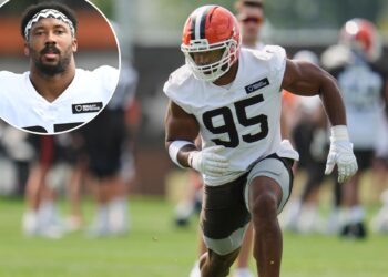 Browns' Myles Garrett refuses to speak on speeding citation