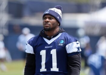 Cowboys defensive end Micah Parsons (11) at training camp at the River Ridge Fields on July 26, 2025.