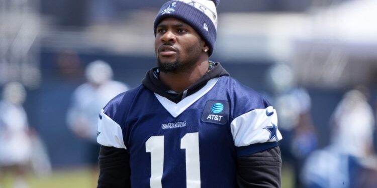 Cowboys defensive end Micah Parsons (11) at training camp at the River Ridge Fields on July 26, 2025.