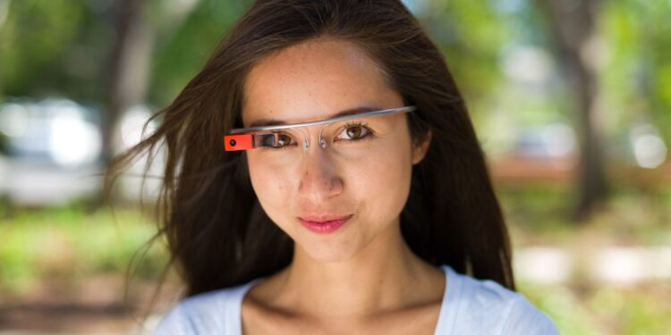 Google reveals it isn’t making tablets, smart rings, flip phones, or glasses (yet)