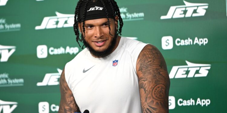 Jets linebacker Jermaine Johnson talks to the media at minicamp in Florham Park, NJ.