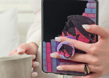 MagSafe PopSockets have come for your Kindle