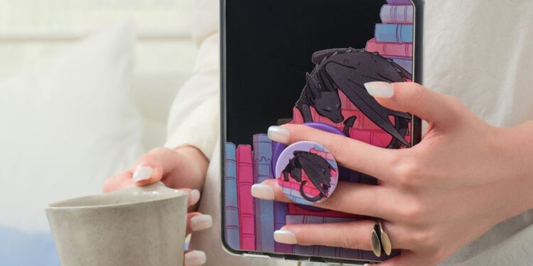 MagSafe PopSockets have come for your Kindle