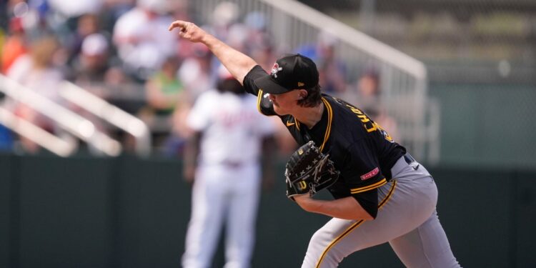 Bubba Chandler pitching for the Pittsburgh Pirates.