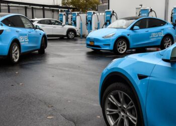 Revel shutters rideshare business, pivots to EV charging
