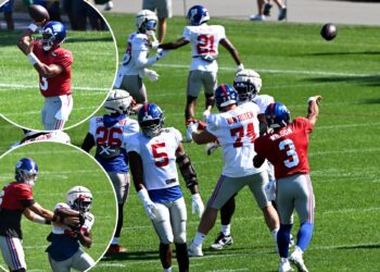 Russell Wilson helps Giants find resiliency after slow joint practice start