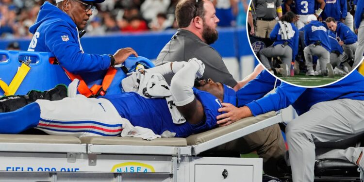 TJ Moore carted off after gruesome leg injury in Giants preseason finale