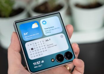 The one feature that keeps me from recommending flip phones