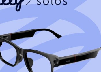 These smart glasses use AI to help low-vision users