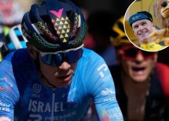 Tour de France champ Chris Froome breaks ribs, hospitalized after 'serious training crash'