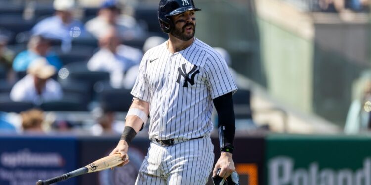 New York Yankees catcher Austin Wells at bat.