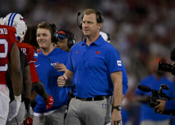 Bet $5, get $300 in bonus bets win or lose for Baylor vs. SMU