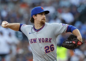 Bet $5, get $300 in bonus bets win or lose for Mets vs. Phillies