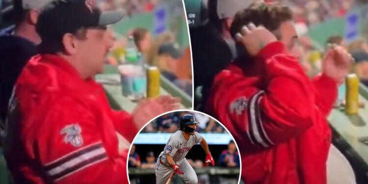 Angry Red Sox fan gets caught on hot mic berating player