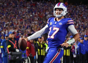 Bet $1 get $100 Cash for Josh Allen to have 5+ passing yards