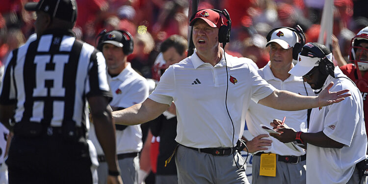 Bet $5, get $300 in bonus bets if your bet wins for James Madison vs. Louisville