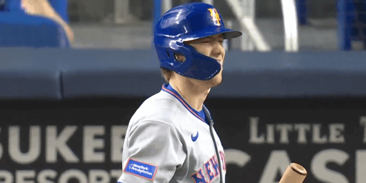 Brett Baty exited Friday's Mets-Marlins game early.