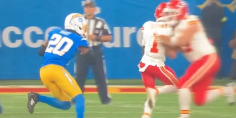 Chiefs receiver Xavier Worthy (1) was injured on a collision with teammate Travis Kelce (87) on Sept. 5, 2025.