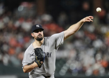 Collect $300 in bonus bets if your $5 bet wins for White Sox vs. Yankees