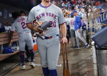 Pete Alonso reacts after the final out of the Mets-Marlins game on Sept. 28, 2025.