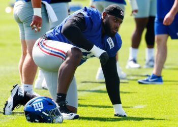 Giants left tackle Andrew Thomas did not practice on Wednesday.