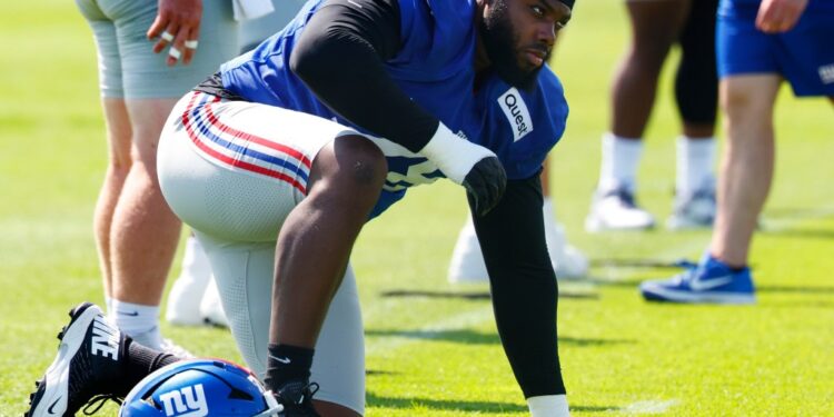 Giants left tackle Andrew Thomas did not practice on Wednesday.