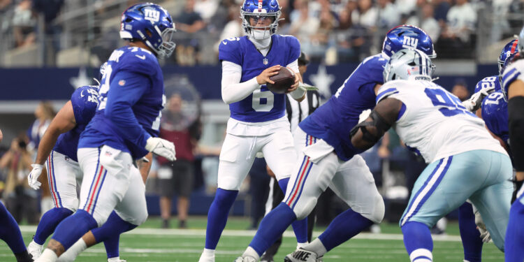 Giants unveil Jaxson Dart package as QB of the future makes NFL debut