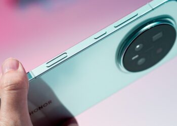 Honor’s Magic 8 Pro is getting a new AI button