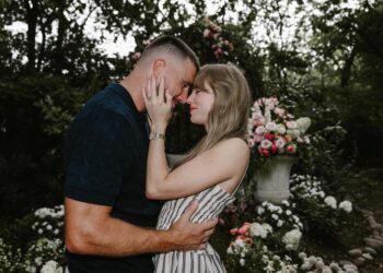 Kelce and Swift announced their engagement August 26, 2025 on Instagram, sharing a carousel of photos taken in a garden filled with pink and white flowers in the backyard of his Leawood, Kansas, estate.