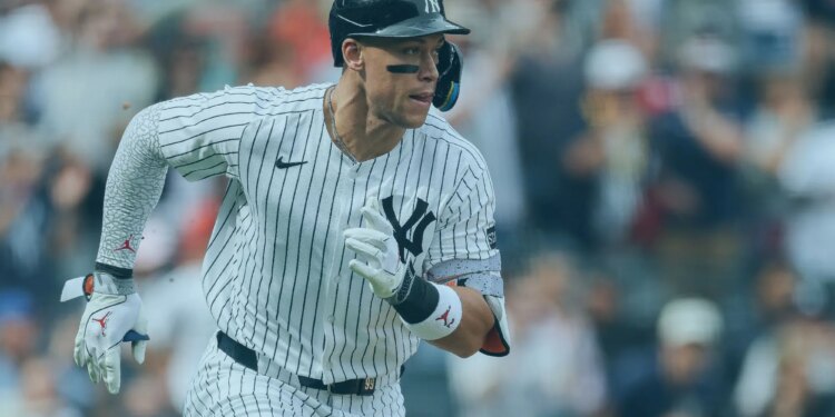 How to watch Yankees vs. Red Sox Wild Card Game 1 for free