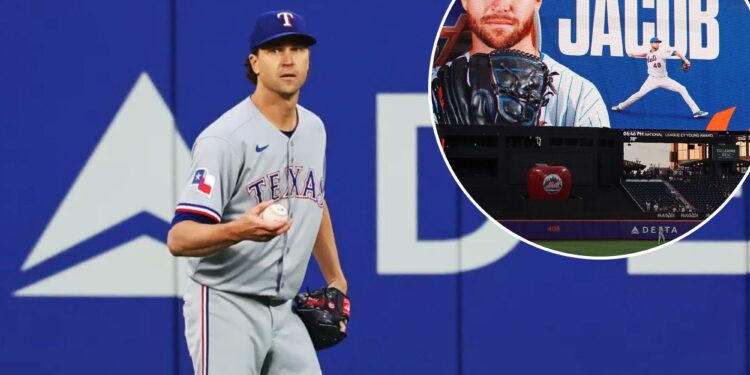 Jacob deGrom gets Rangers run support in 'special' return to face Mets