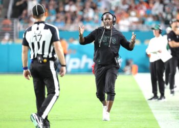 Aaron Glenn reacts to a penalty during the Jets-Dolphins game on Sept. 29, 2025.